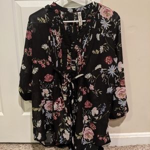 Women's button down light weight blouse